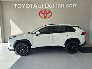 2023 Toyota RAV4 Hybrid SE