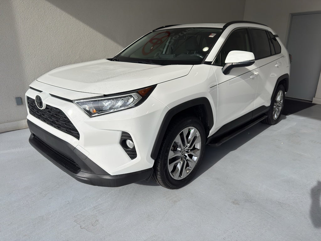2020 Toyota RAV4 XLE Premium
