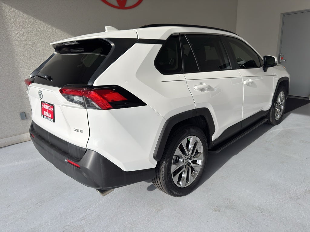 2020 Toyota RAV4 XLE Premium