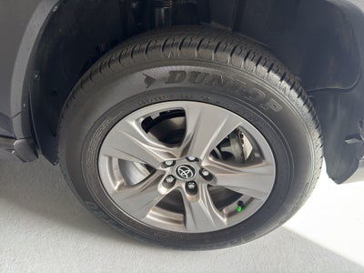 2025 Toyota RAV4 Hybrid Hybrid XLE