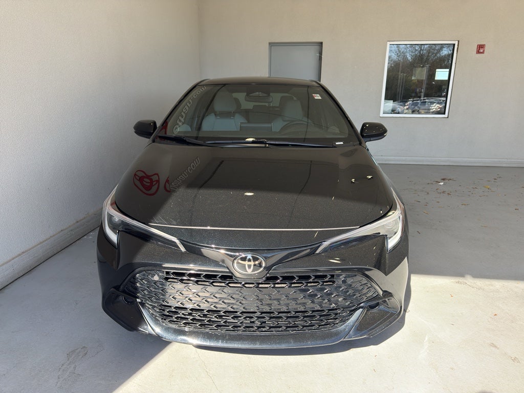 2025 Toyota Corolla Hatchback SE