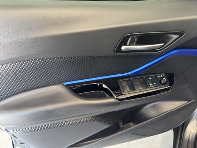 2022 Toyota C-HR XLE