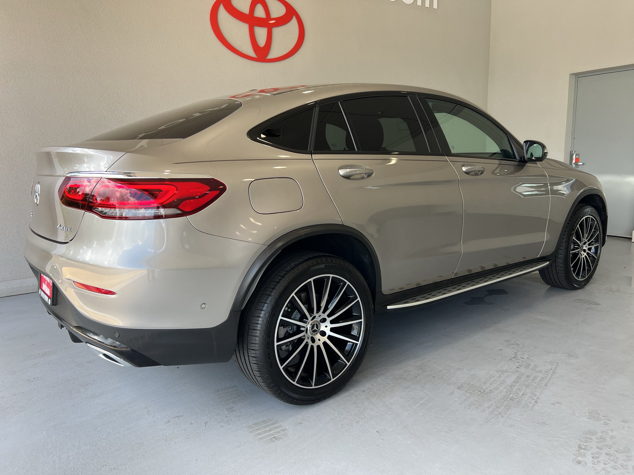 2023 Mercedes-Benz GLC GLC 300