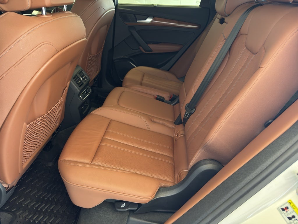 2022 Audi Q5 S line Premium Plus